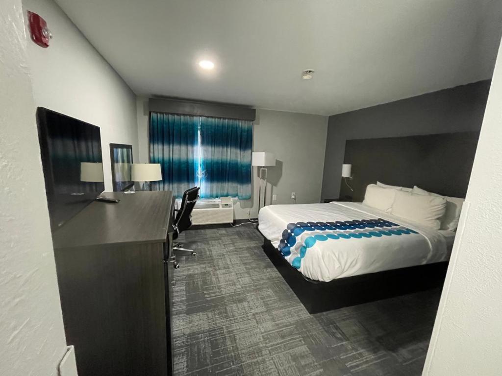 La Quinta Inn By Wyndham Indianapolis Airport Executive Dr Εξωτερικό φωτογραφία