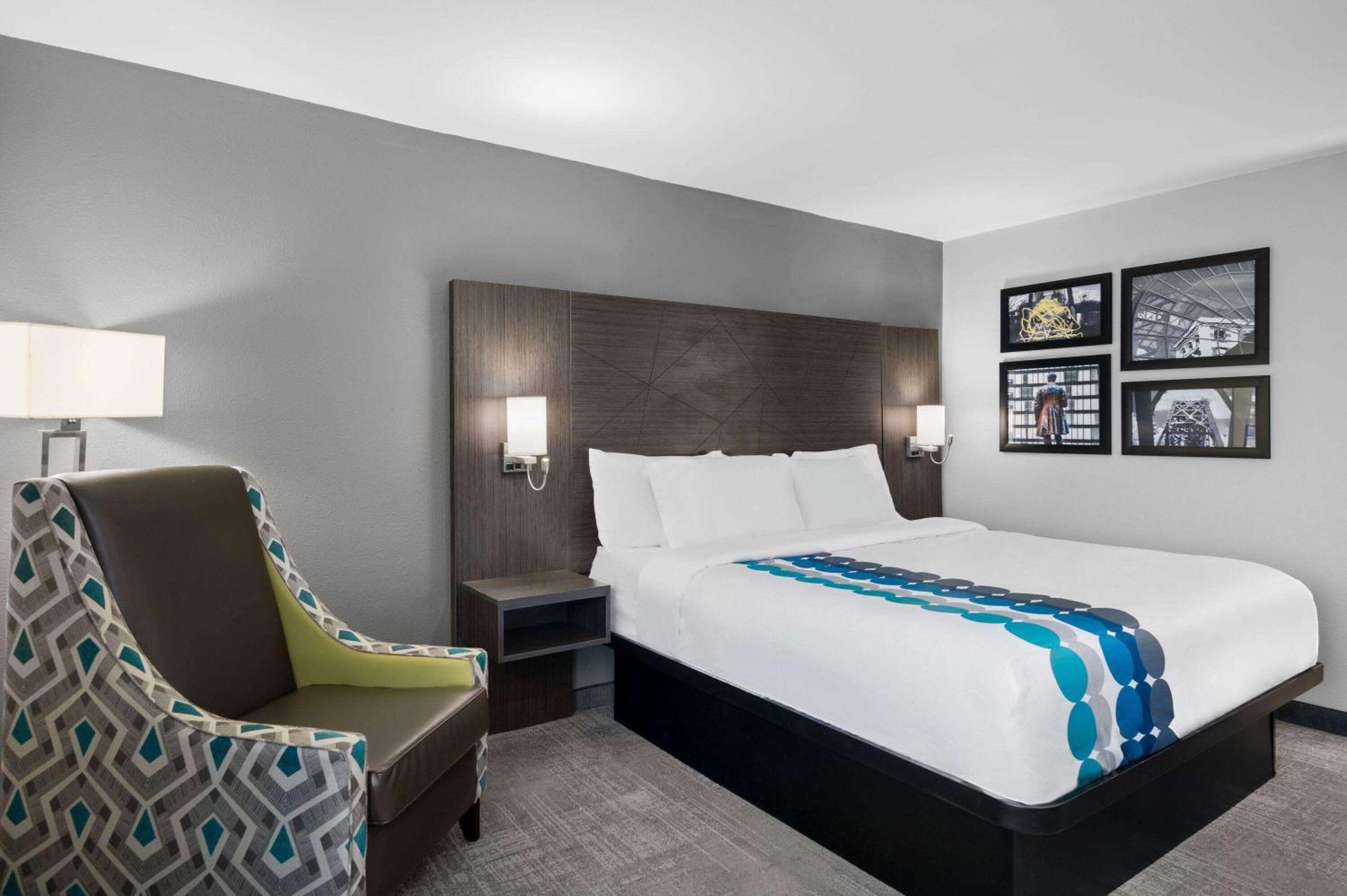 La Quinta Inn By Wyndham Indianapolis Airport Executive Dr Εξωτερικό φωτογραφία