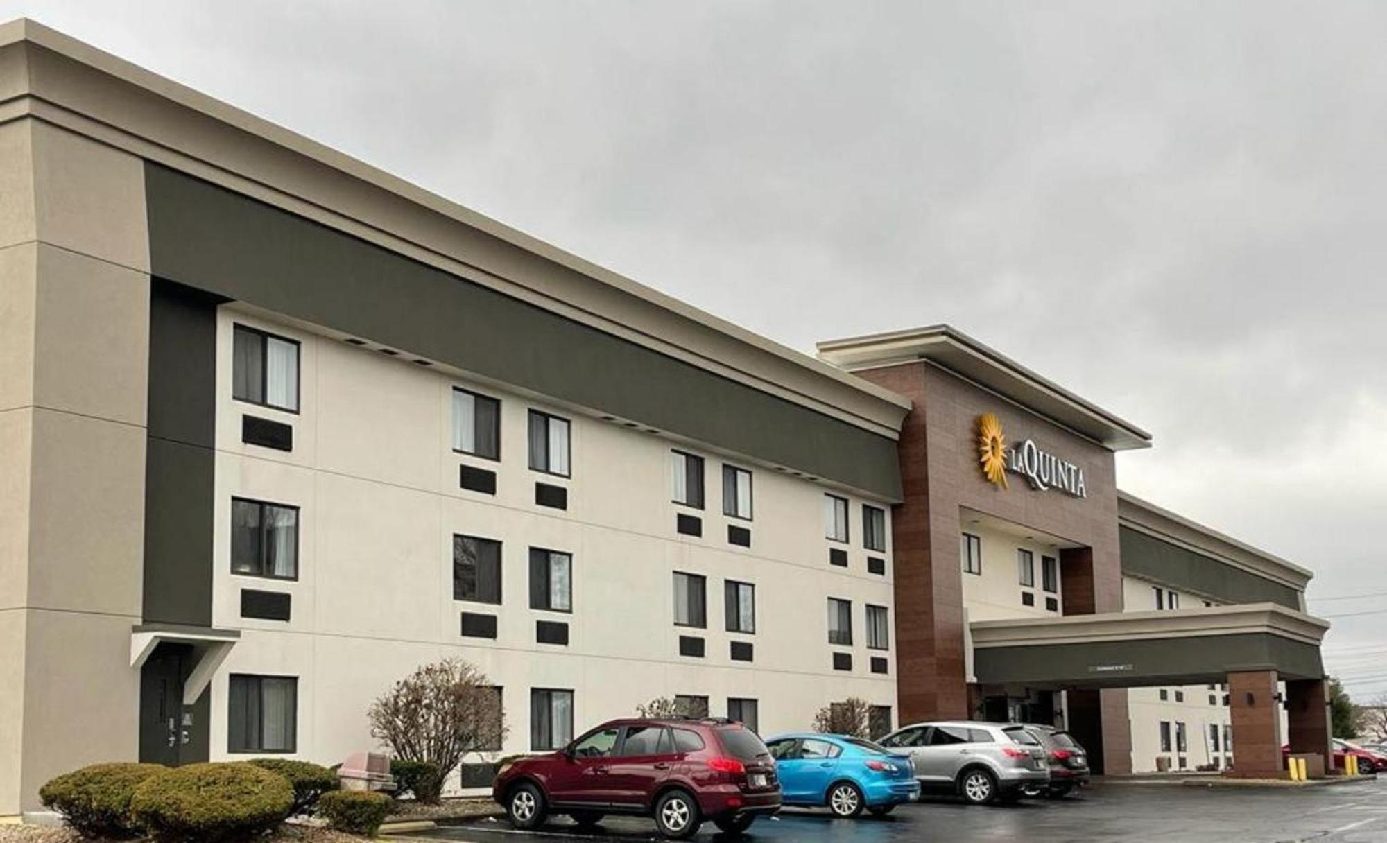 La Quinta Inn By Wyndham Indianapolis Airport Executive Dr Εξωτερικό φωτογραφία