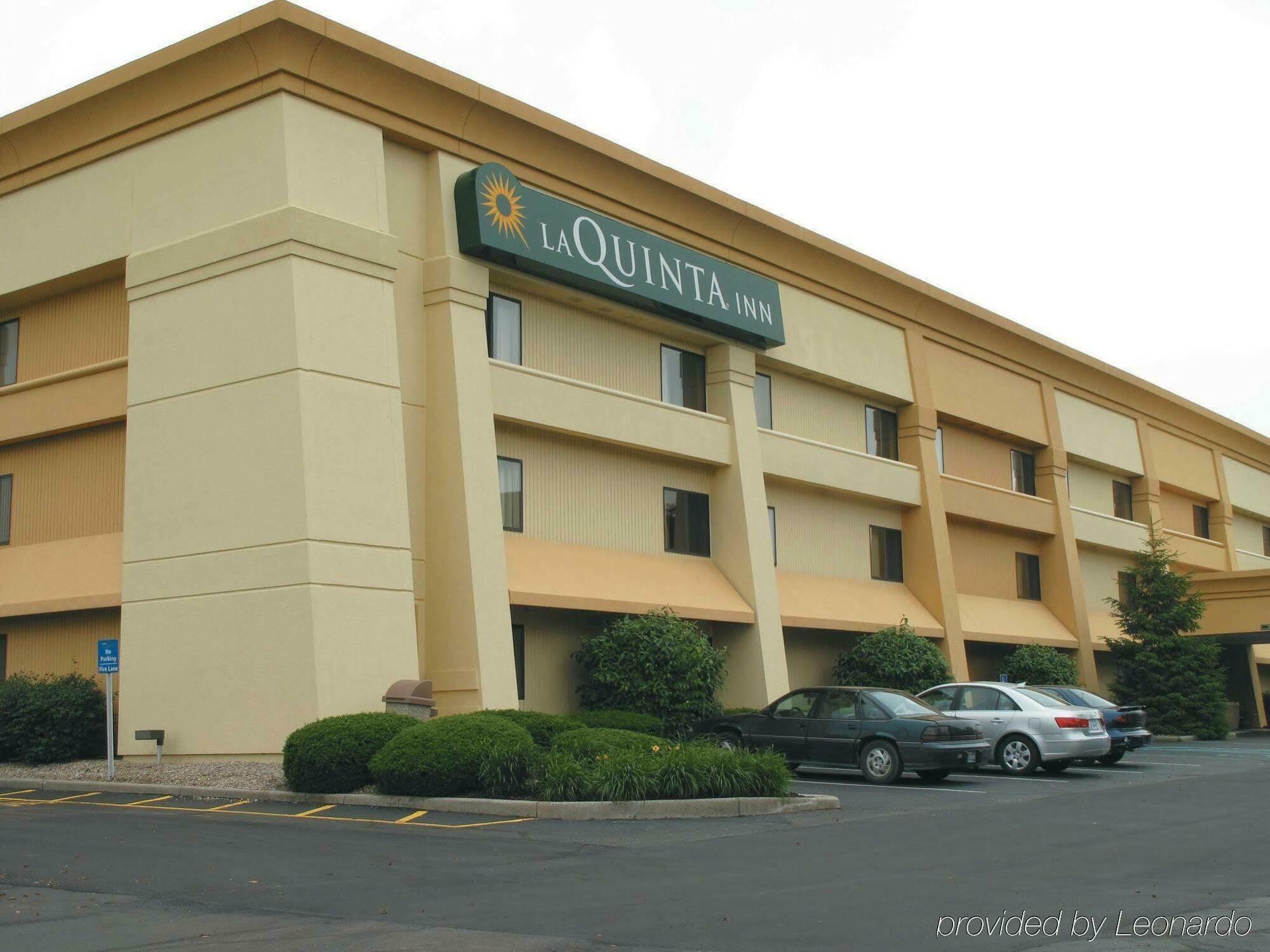 La Quinta Inn By Wyndham Indianapolis Airport Executive Dr Εξωτερικό φωτογραφία